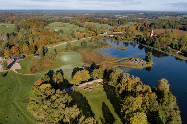 rai-i-lake-fortress-archaelogical-park-entergauja
